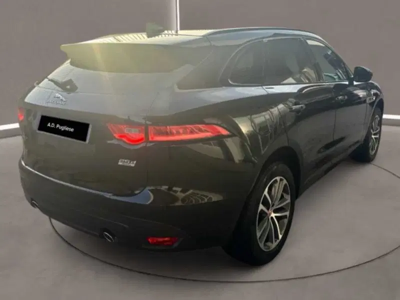 Jaguar F-Pace usata a Caltanissetta (6)