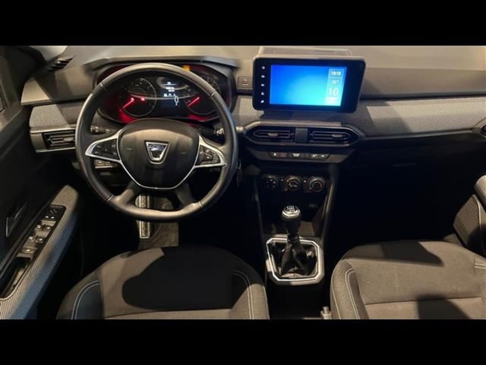 Dacia Sandero usata a Firenze (7)
