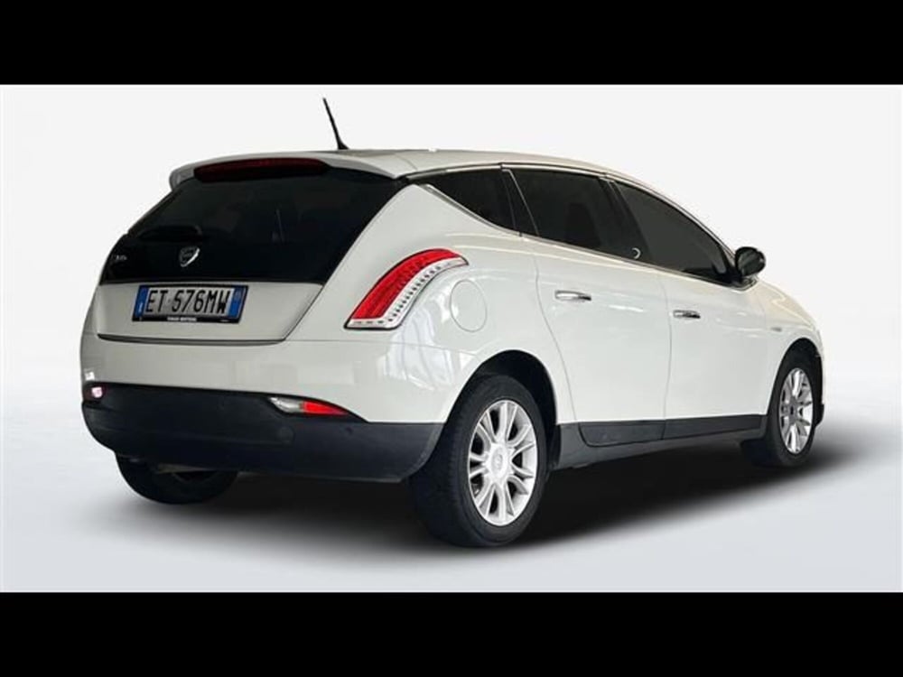Lancia Delta usata a Firenze (2)