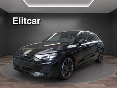 Audi A3 Sportback 35 TDI S tronic S line edition nuova a Magenta