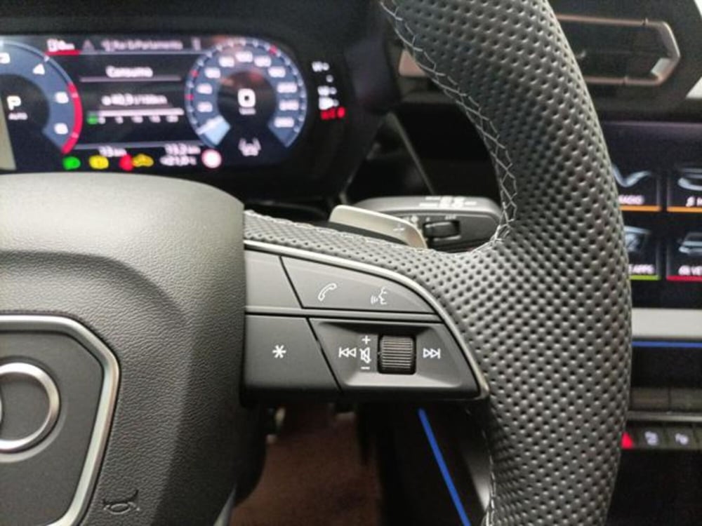 Audi A3 Sportback nuova a Milano (14)