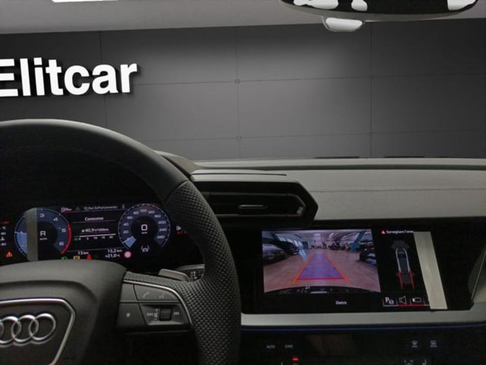 Audi A3 Sportback nuova a Milano (15)