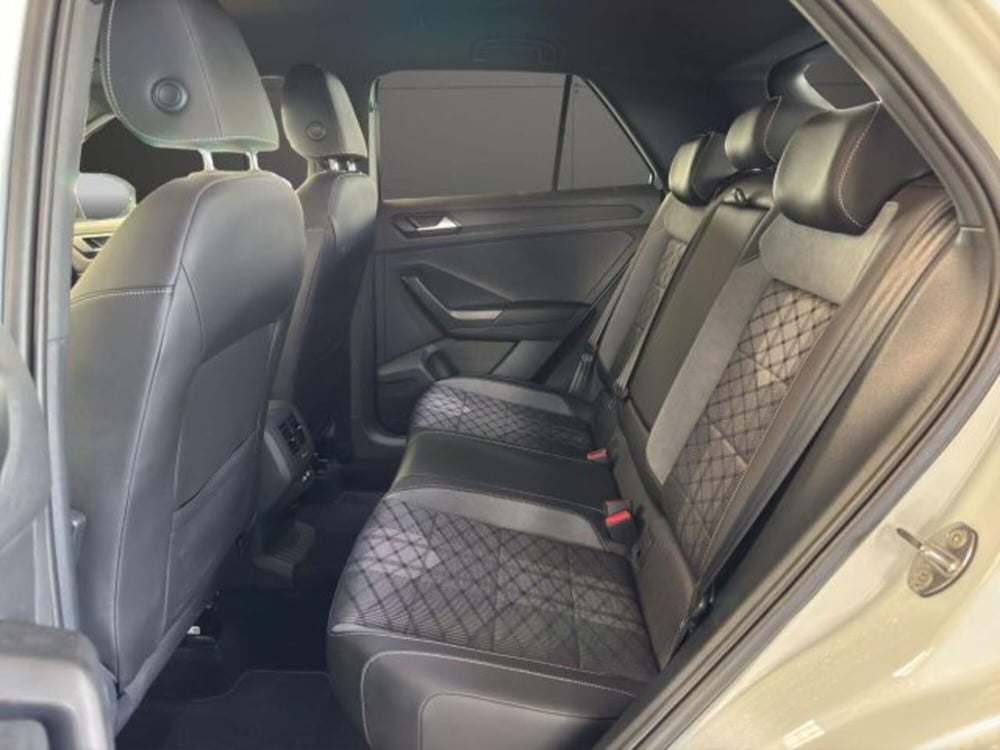 Volkswagen T-Roc usata a Novara (12)