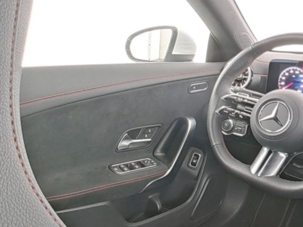 Mercedes-Benz CLA usata a Novara (9)