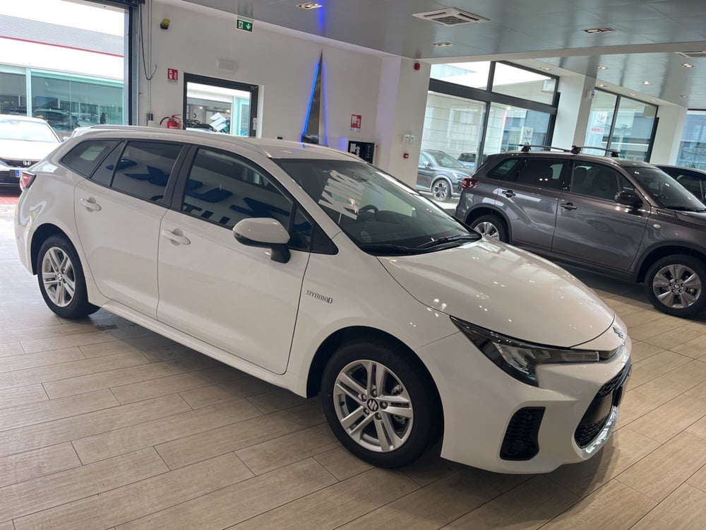 Suzuki Swace nuova a Verbano Cusio Ossola (6)
