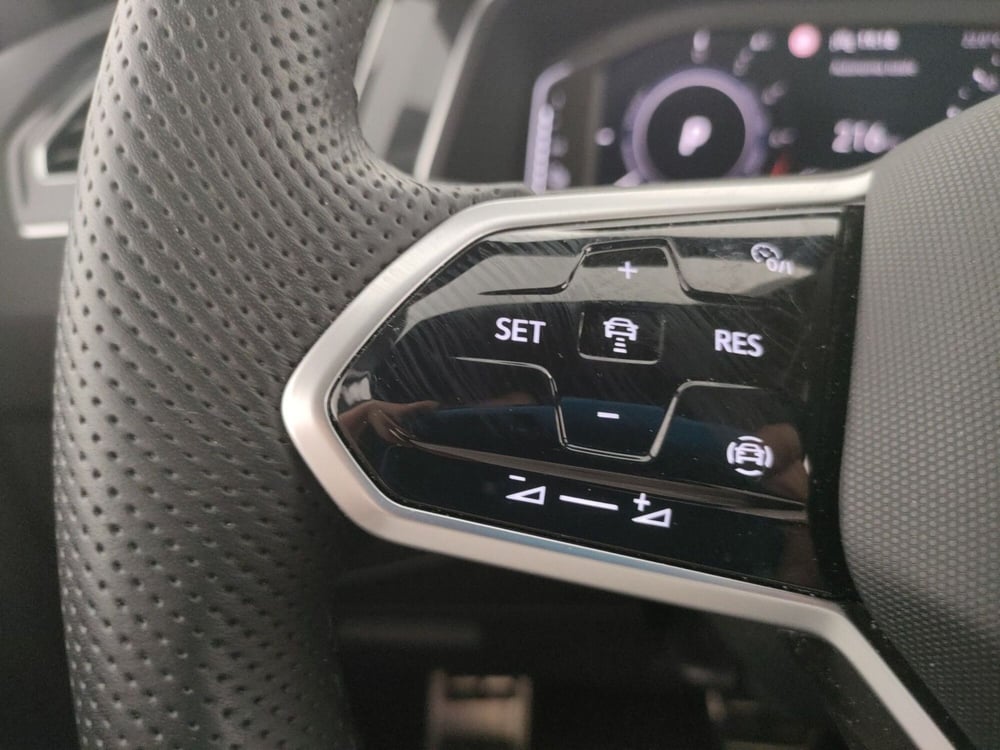 Volkswagen Tiguan usata a Arezzo (15)