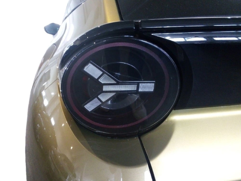 Lancia Ypsilon usata a Brindisi (10)