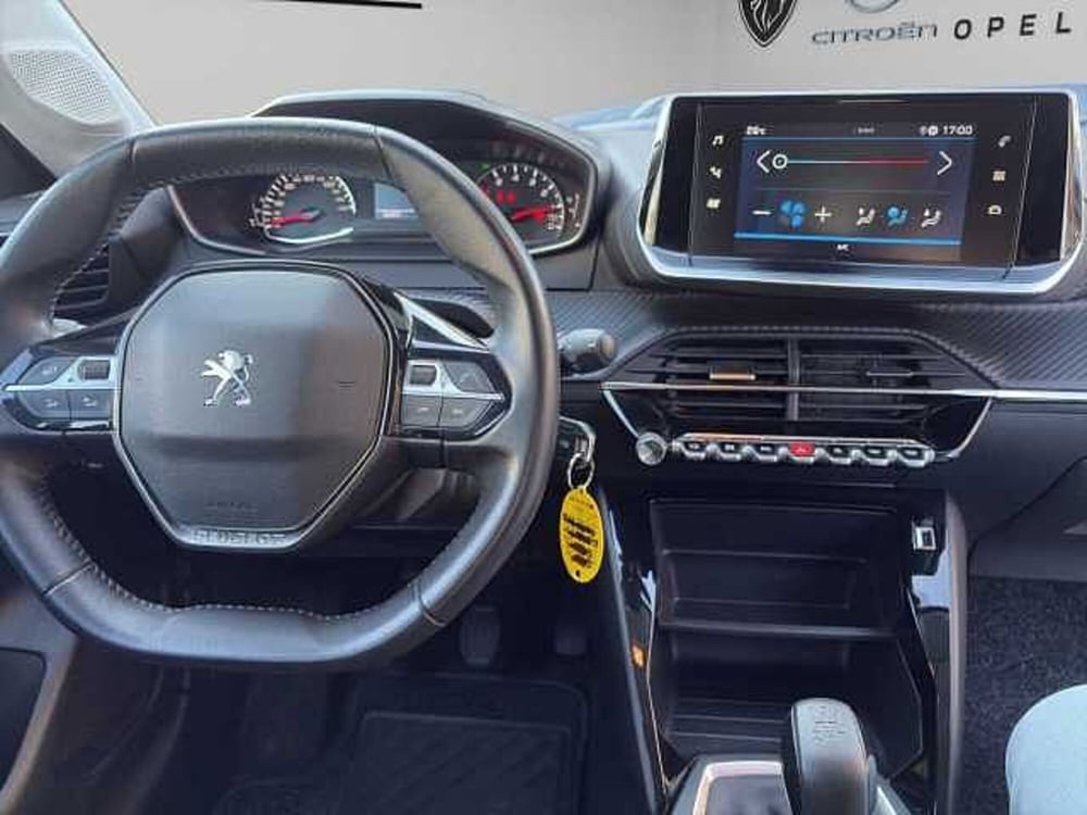 Peugeot 208 usata a Vibo Valentia (12)
