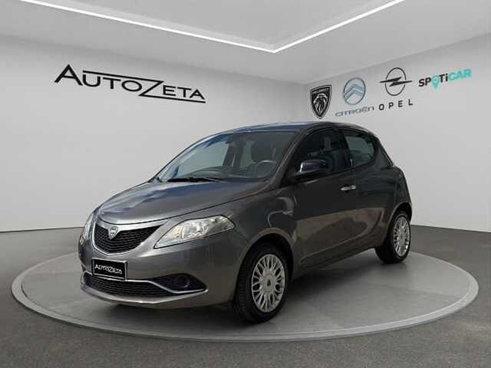 Lancia Ypsilon usata a Vibo Valentia