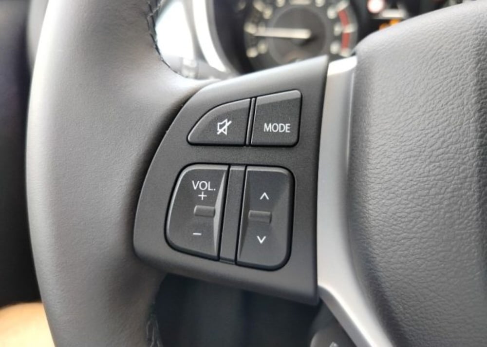 Suzuki Vitara nuova a Oristano (10)