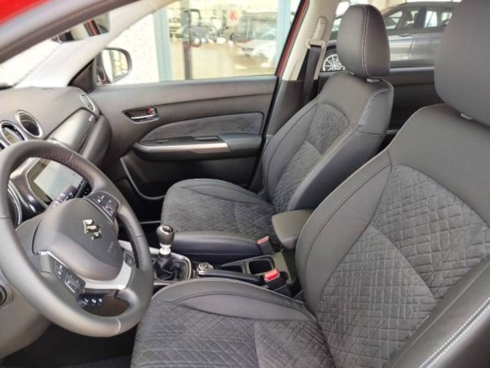 Suzuki Vitara nuova a Oristano (16)