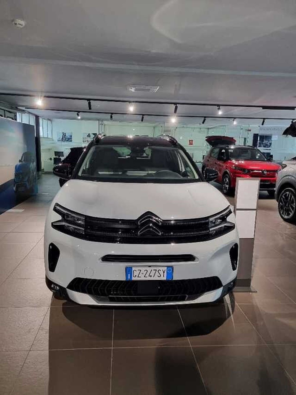 Citroen C5 Aircross nuova a Varese (2)