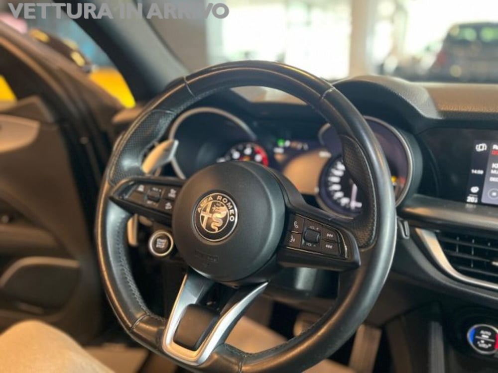 Alfa Romeo Stelvio usata a Modena (12)