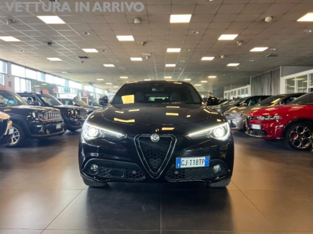 Alfa Romeo Stelvio usata a Modena (2)