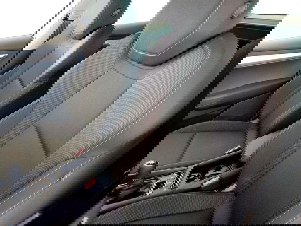 Skoda Karoq nuova a Piacenza (10)