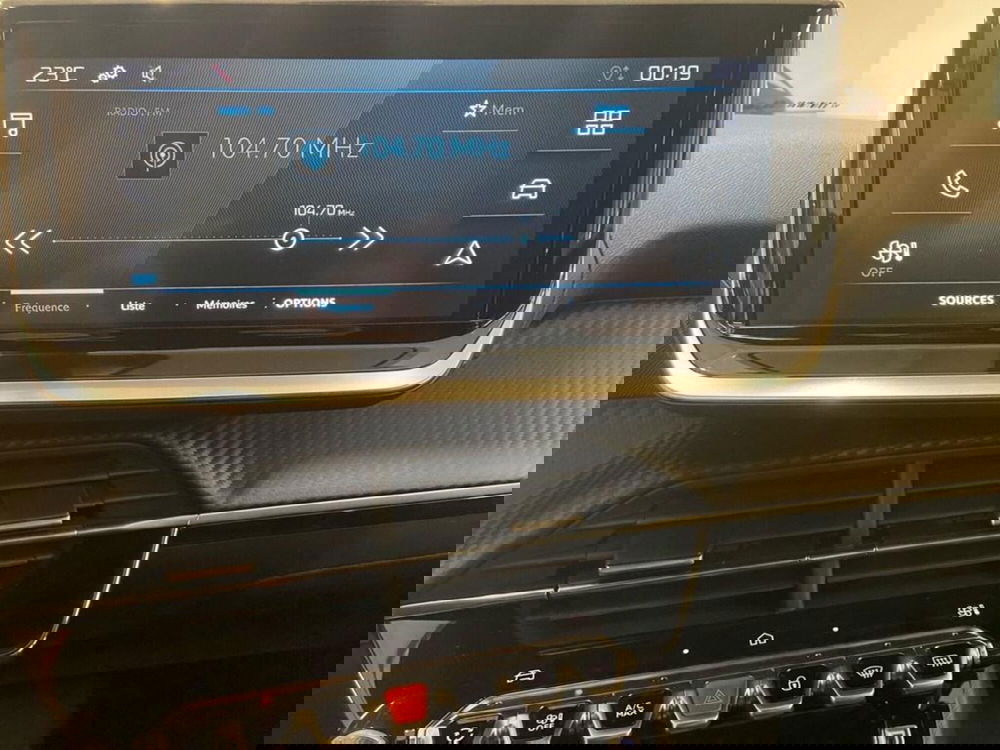 Peugeot 2008 nuova a Torino (10)