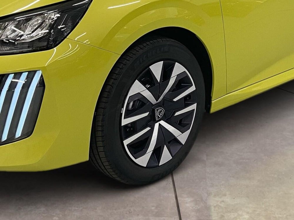 Peugeot 208 nuova a Torino (15)