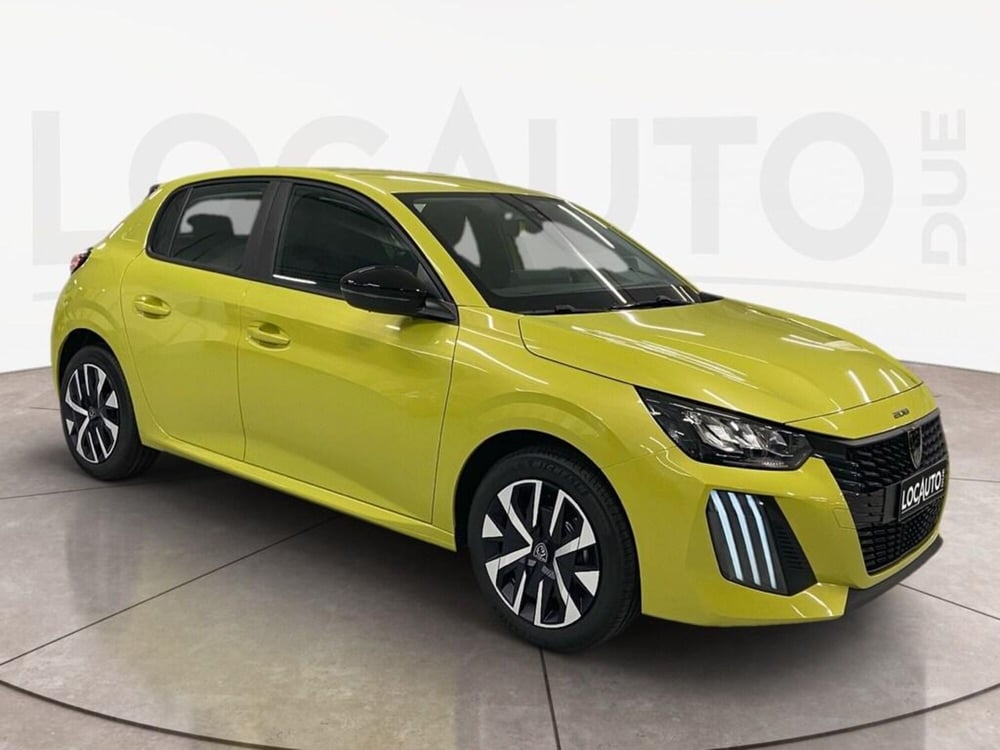 Peugeot 208 nuova a Torino (3)