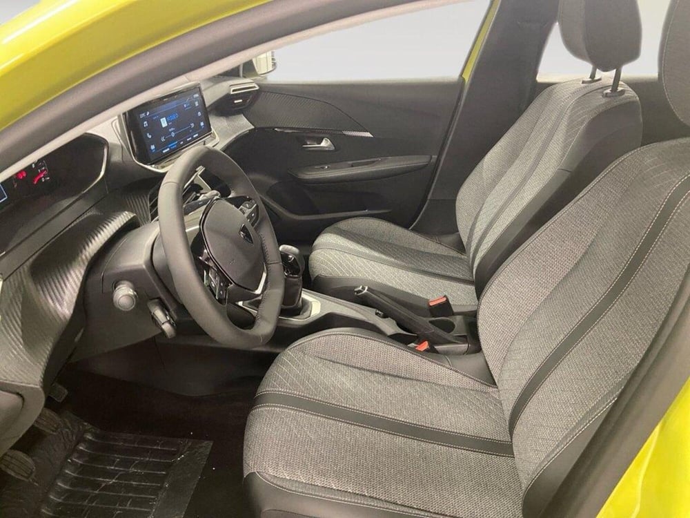 Peugeot 208 nuova a Torino (7)