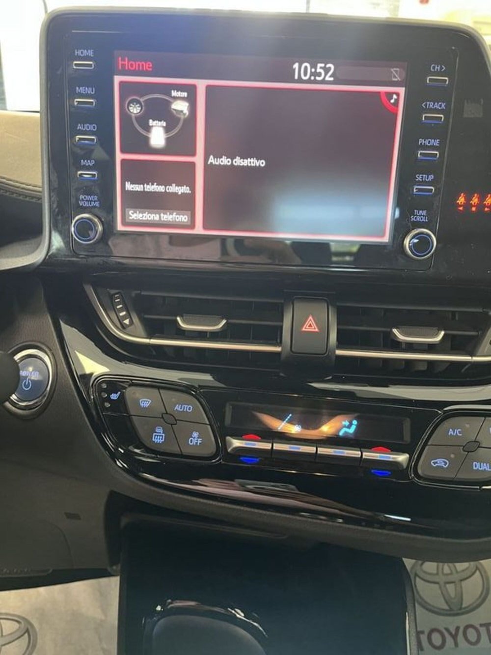 Toyota Toyota C-HR usata a Prato (12)