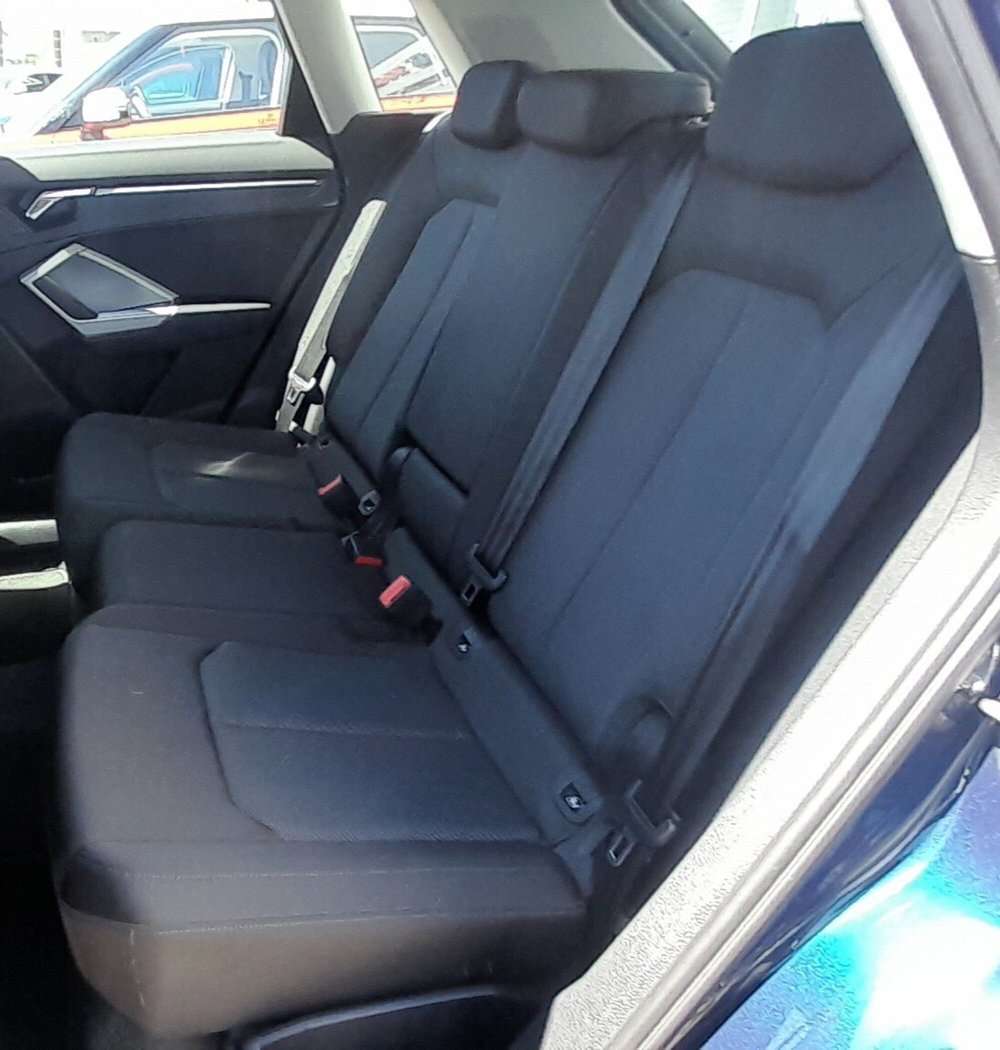 Audi Q3 Sportback usata a Cosenza (13)