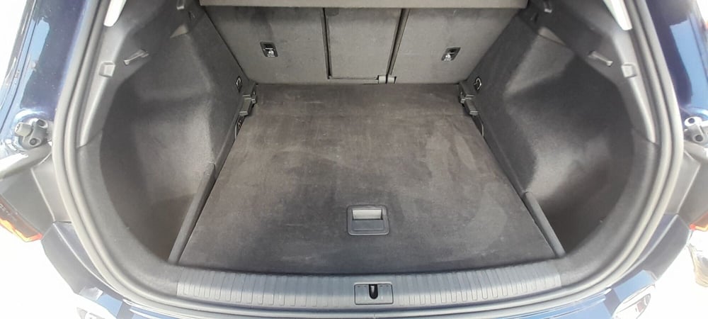 Audi Q3 Sportback usata a Cosenza (16)