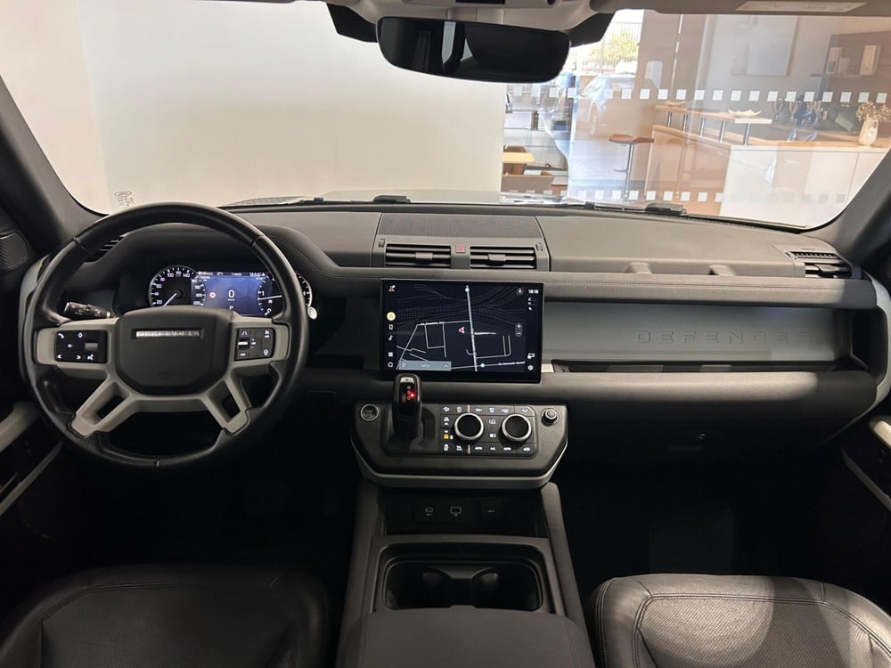 Land Rover Defender usata a Napoli (5)