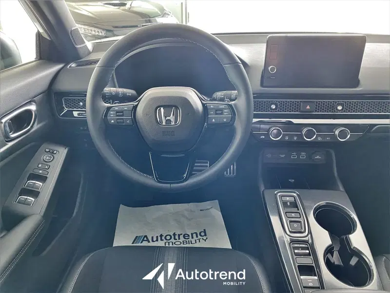 Honda Civic nuova a Bari (10)