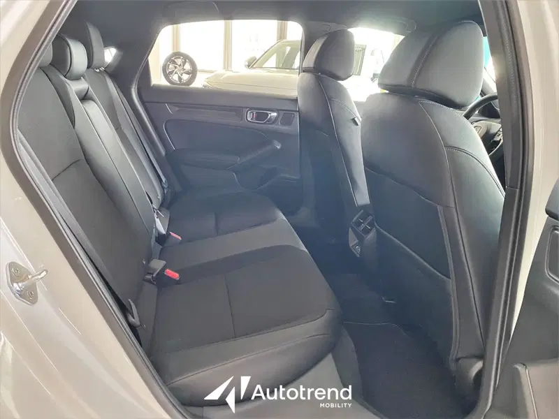 Honda Civic nuova a Bari (13)