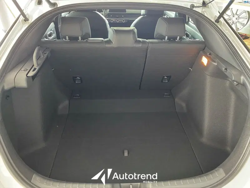 Honda Civic nuova a Bari (14)