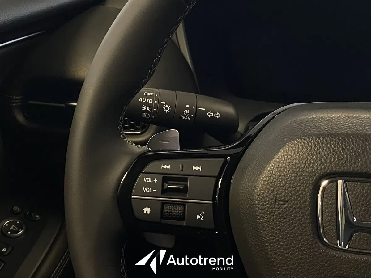 Honda ZR-V nuova a Bari (12)