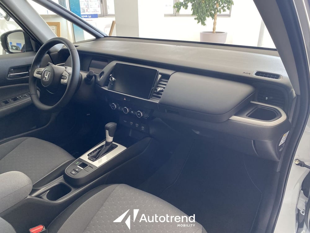 Honda Jazz nuova a Bari (9)