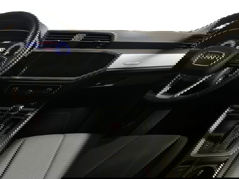 Audi Q3 Sportback usata a Modena (11)