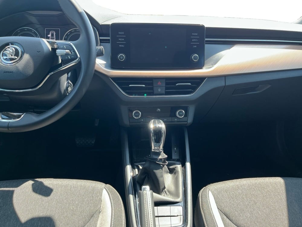 Skoda Kamiq usata a Modena (11)