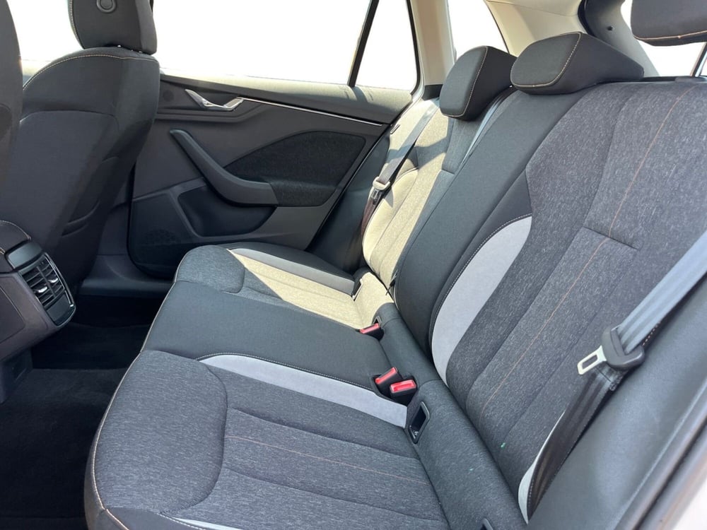 Skoda Kamiq usata a Modena (13)