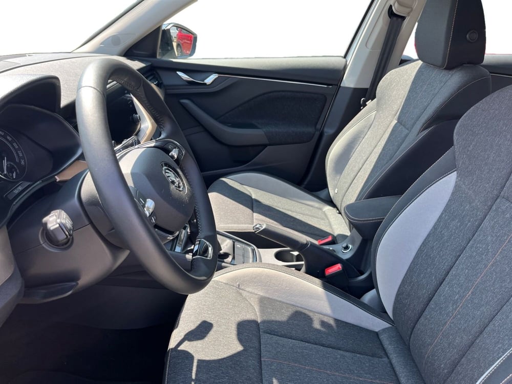 Skoda Kamiq usata a Modena (9)