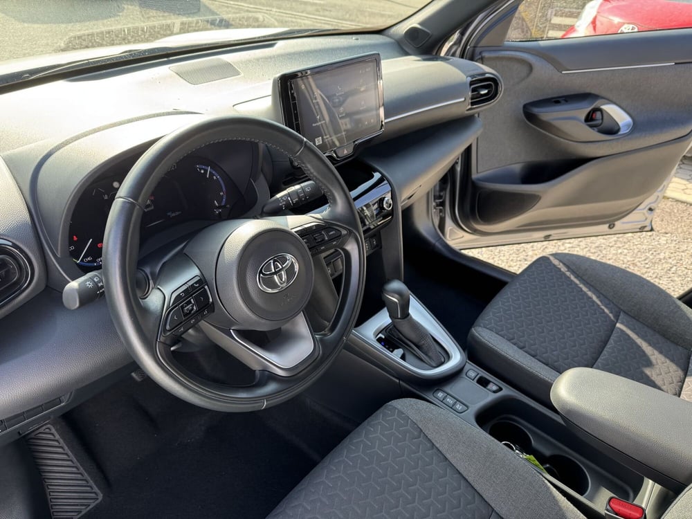 Toyota Yaris Cross usata a Como (9)