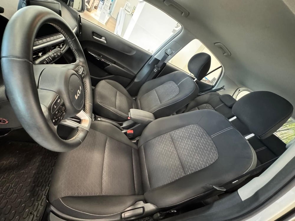 Kia Picanto usata a Napoli (9)