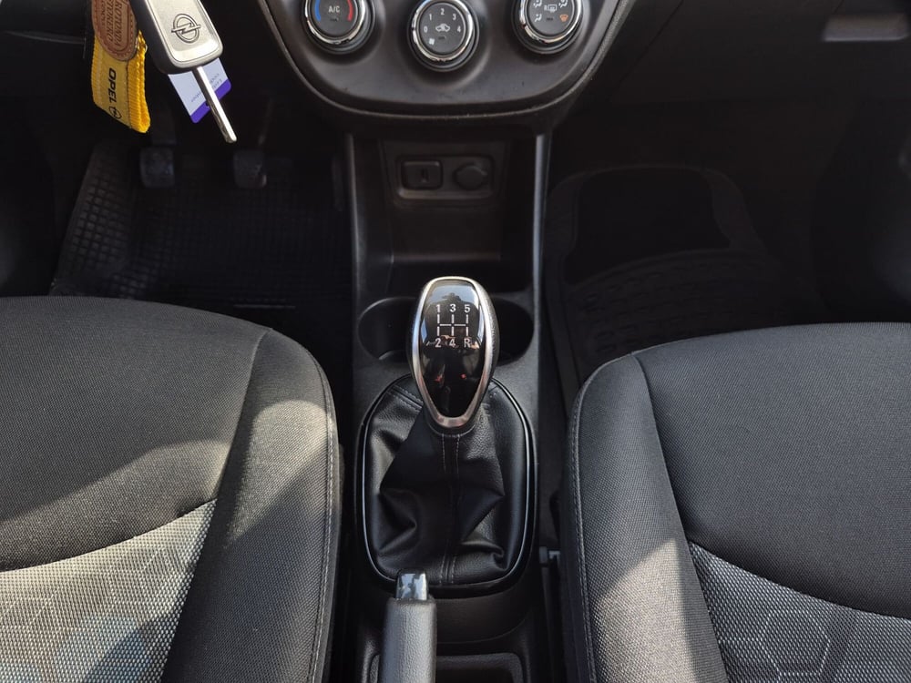 Opel Karl usata  (10)