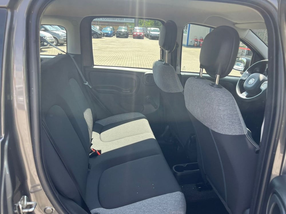 Fiat Panda Cross usata a Milano (14)