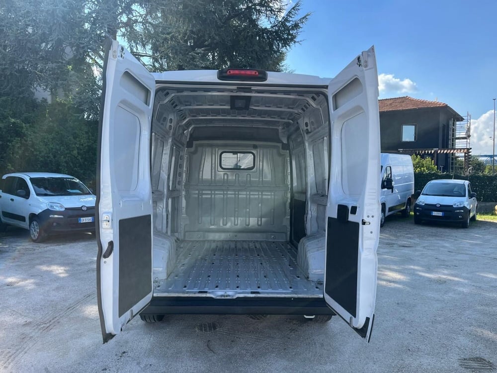 Fiat Ducato Furgone Vetrato usata a Milano (12)
