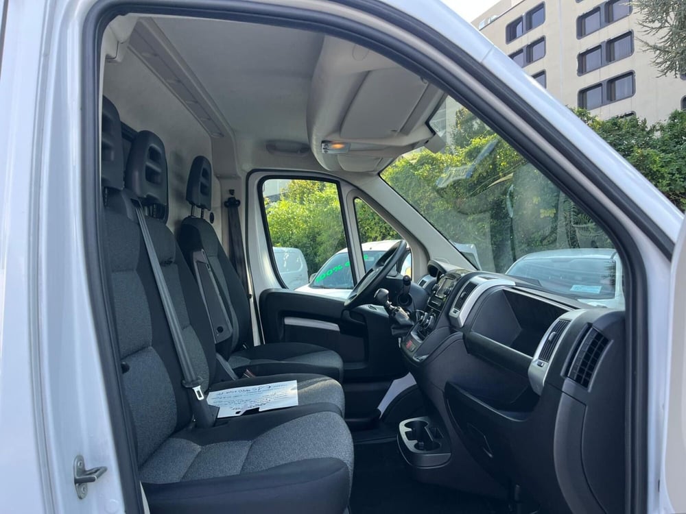 Fiat Ducato Furgone Vetrato usata a Milano (16)