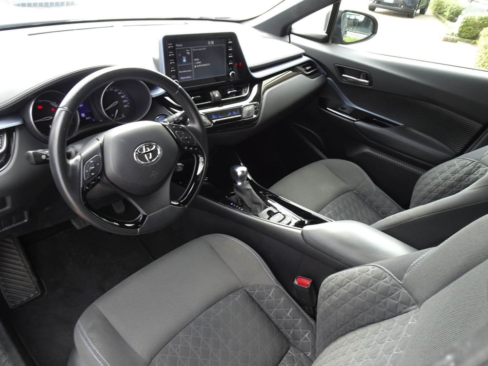 Toyota Toyota C-HR usata a Treviso (11)