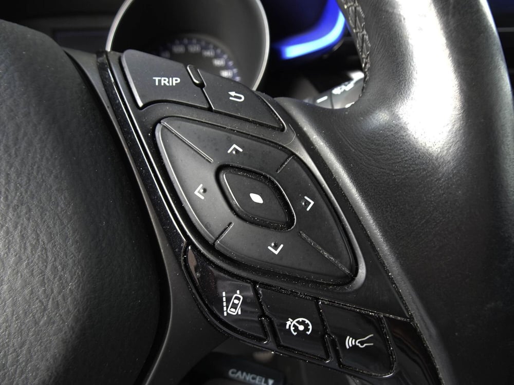 Toyota Toyota C-HR usata a Treviso (18)