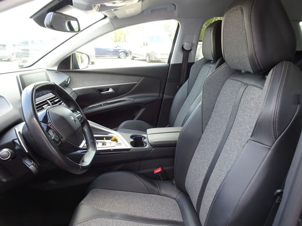Peugeot 3008 usata a Treviso (11)