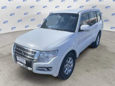 Mitsubishi Pajero 3.2 DI-D 16V aut. 5p. Instyle DPF del 2016 usata a Pistoia