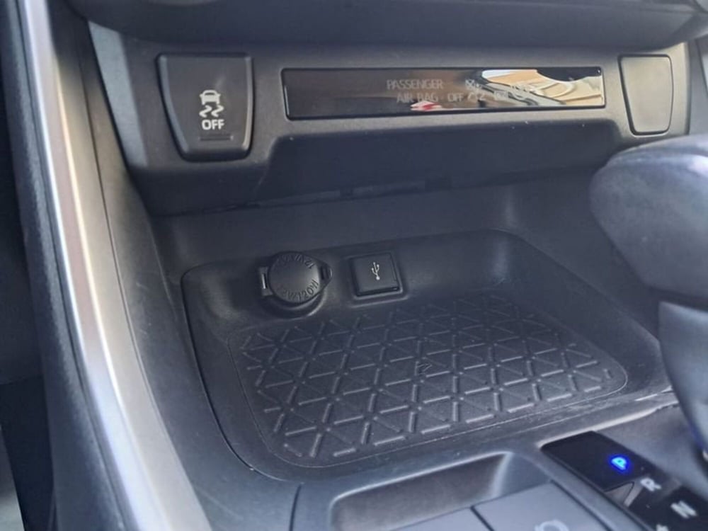 Toyota Rav4 usata a Cagliari (20)