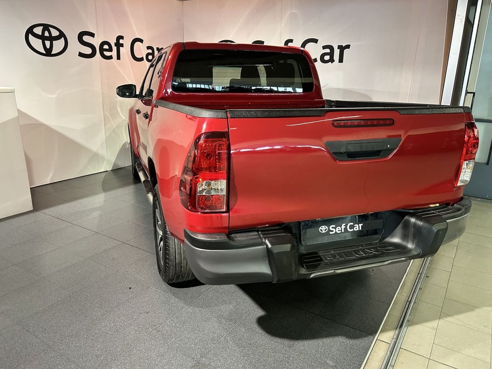 Toyota Hilux usata a Milano (5)
