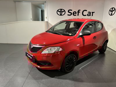 Lancia Ypsilon 1.2 69 CV 5 porte Elefantino Blu del 2019 usata a Milano