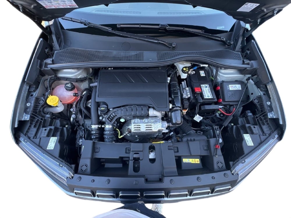 Jeep Avenger nuova a Agrigento (13)